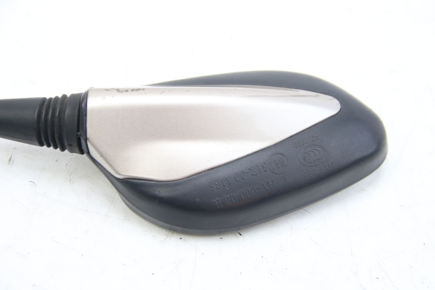 photo de RECHTER SPIEGEL ECCITY ARTELEC 670 1 (2013 - 2017) - Detailansicht des Bauteils