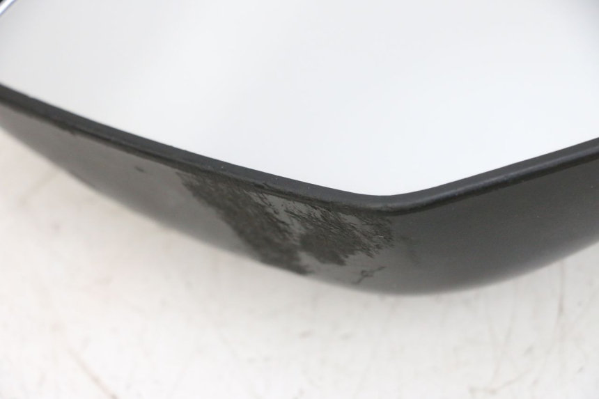 photo de SPIEGEL RECHTS MAG POWER BOMBERS 4T 50 (2016 - 2026) - Oberflächenzustand und Material