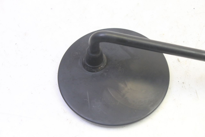 photo de SPIEGEL RECHTS SYM FIDDLE 3 III 125 (2014 - 2020) - Details der Befestigungspunkte