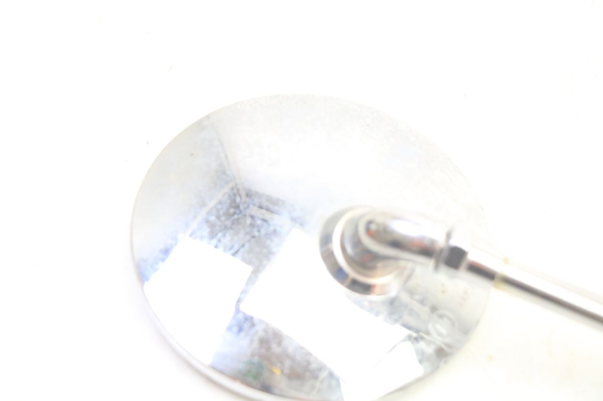 photo de SPIEGEL RECHTS VENESI FLY RETRO 4T 50 (2020 - 2025) - Details der Befestigungspunkte