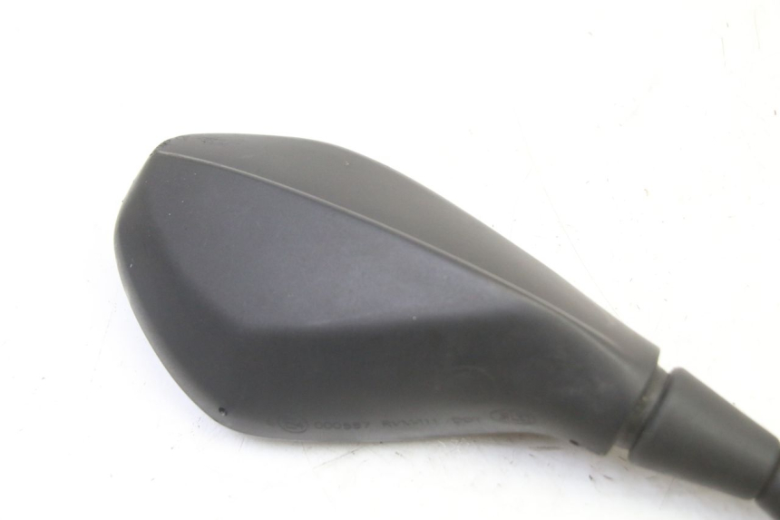 photo de SPIEGEL RECHTS BMW G310 R 310 (2016 - 2020) - Details der Befestigungspunkte