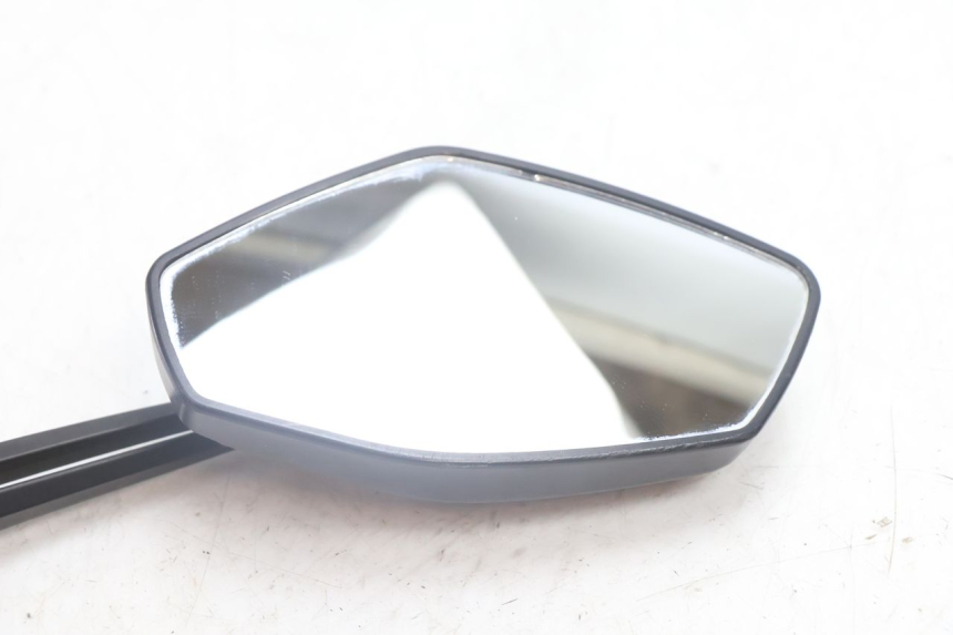 photo de RECHTER SPIEGEL TNT MOTOR GRIDO 2T 50 (2010 - 2019) - Zoom auf Gebrauchszustand