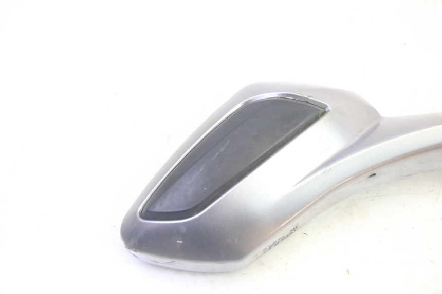 photo de SPIEGEL RECHTS SYM GTS EVO 125 (2009 - 2013) - Details der Befestigungspunkte