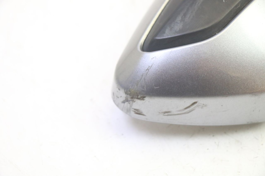 photo de SPIEGEL RECHTS SYM GTS EVO 125 (2009 - 2013) - Oberflächenzustand und Material