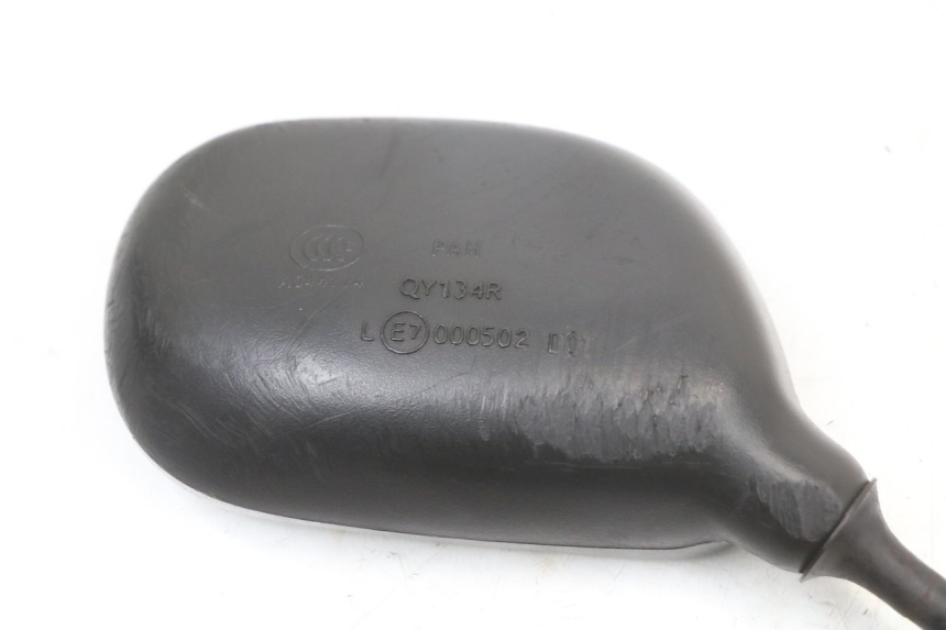 photo de RECHTER SPIEGEL PEUGEOT KISBEE 4T 50 (2010 - 2017) - Details der Befestigungspunkte