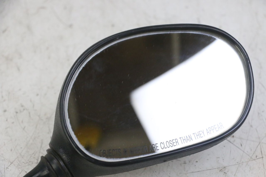 photo de SPIEGEL RECHTS PIAGGIO MP3 LT 300 (2010 - 2016) - Oberflächenzustand und Material