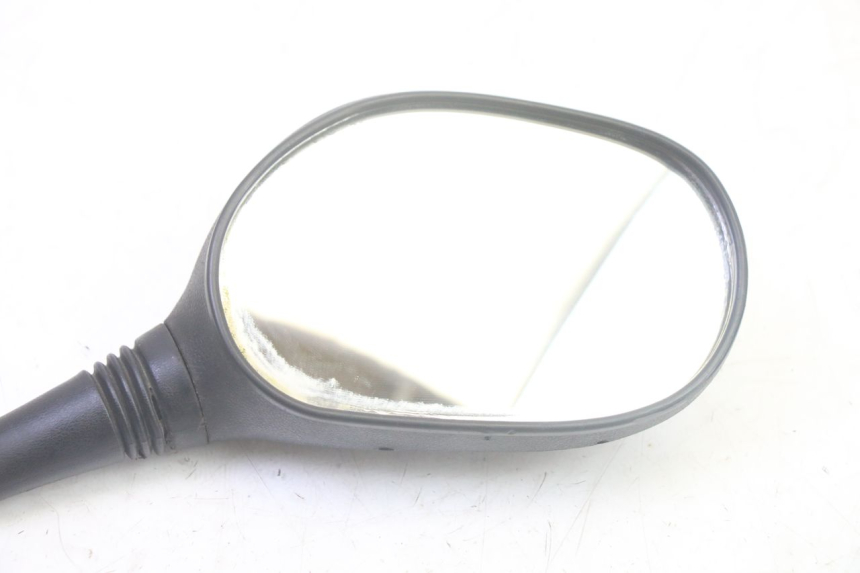 photo de SPIEGEL RECHTS PIAGGIO MP3 125 (2006 - 2014) - Zoom auf Gebrauchszustand