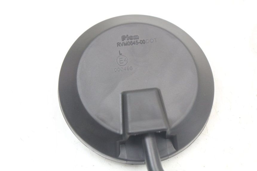 photo de SPIEGEL RECHTS ROYAL ENFIELD CONTINENTAL GT 650 (2019 - 2024) - Details der Befestigungspunkte