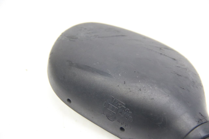 photo de RECHTER SPIEGEL SUZUKI SIXTEEN 125 (2008 - 2010) - Zoom auf Gebrauchszustand