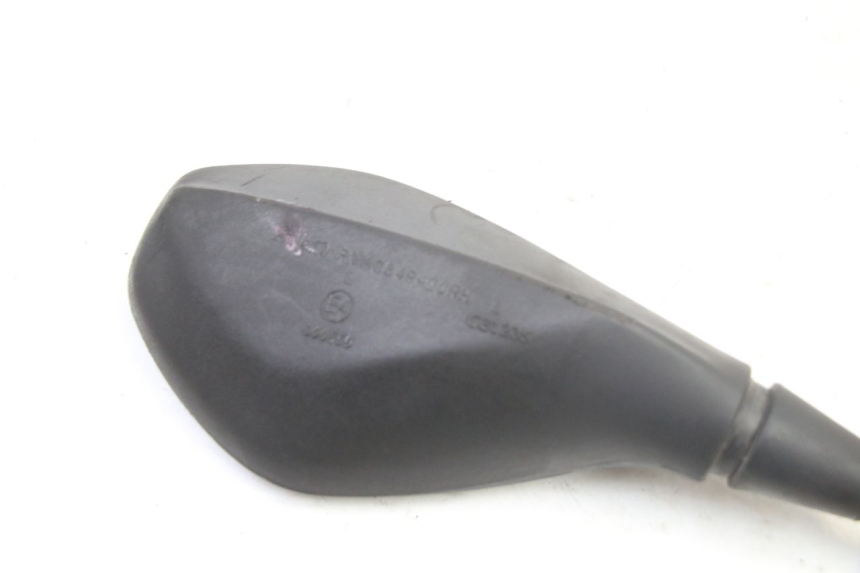 photo de SPIEGEL RECHTS APRILIA SR 2T 50 (2018 - 2022) - Details der Befestigungspunkte