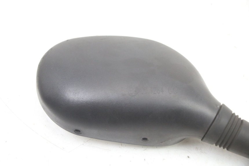 photo de SPIEGEL RECHTS SUZUKI BURGMAN 125 (2018 - 2021) - Details der Befestigungspunkte