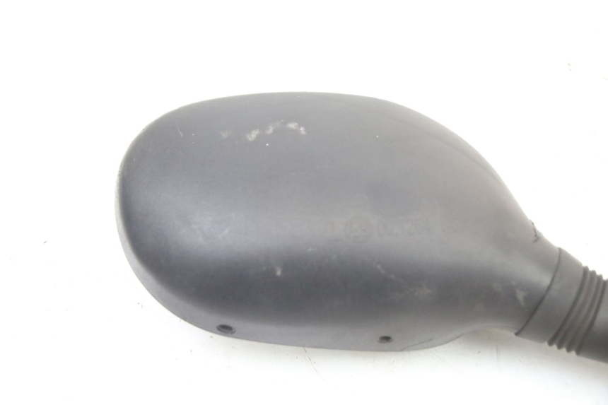 photo de SPIEGEL RECHTS SUZUKI BURGMAN 125 (2015 - 2017) - Details der Befestigungspunkte