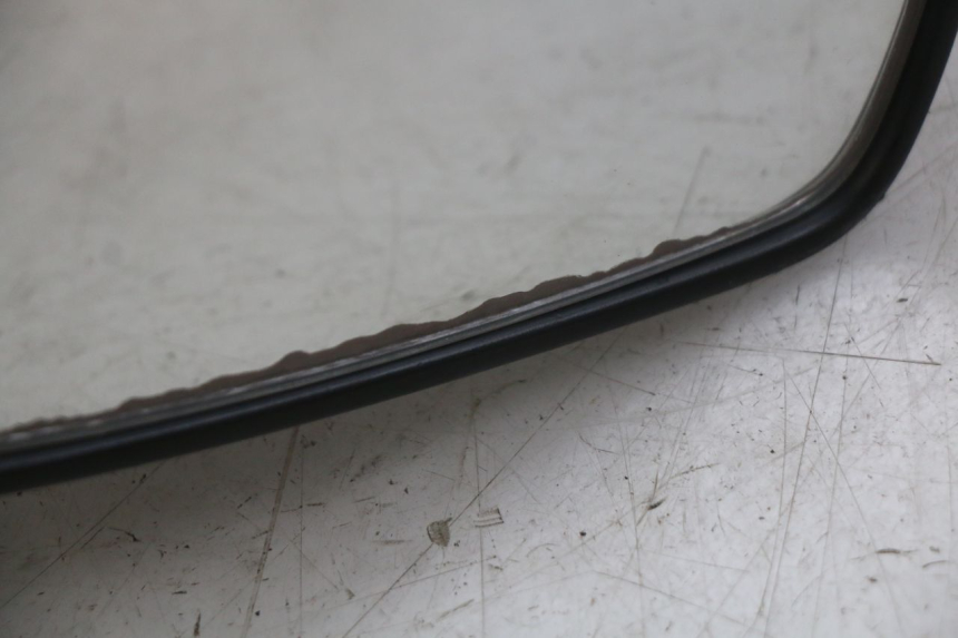 photo de RECHTER SPIEGEL PEUGEOT SV 125 (1991 - 1994) - Zoom auf Gebrauchszustand