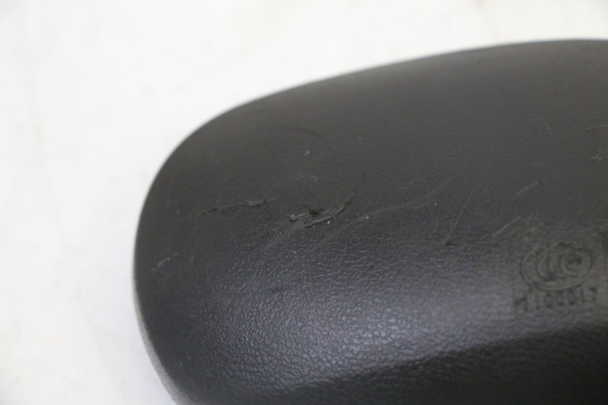 photo de SPIEGEL RECHTS PEUGEOT TWEET 4T 50 (2018 - 2022) - Oberflächenzustand und Material