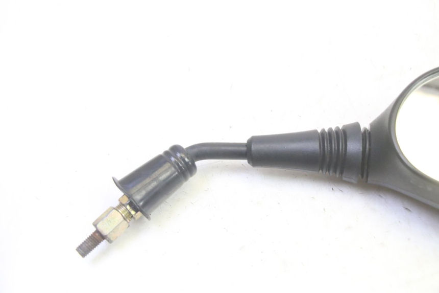 photo de SPIEGEL RECHTS PEUGEOT TWEET PRO EFI 4T 50 (2021 - 2022) - Zoom auf Gebrauchszustand