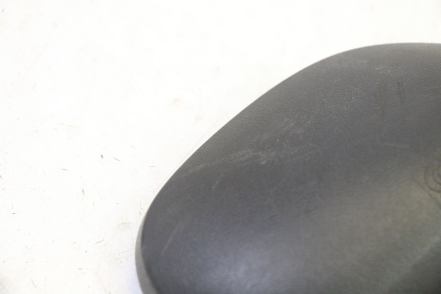 photo de SPIEGEL RECHTS PEUGEOT TWEET PRO EFI 4T 50 (2021 - 2022) - Oberflächenzustand und Material