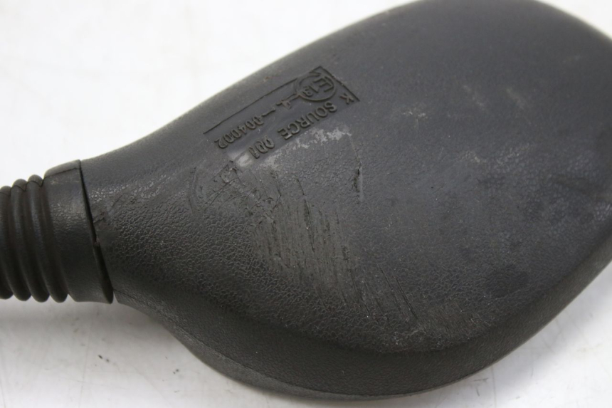 photo de RECHTER SPIEGEL SUZUKI UH BURGMAN 125 (2002 - 2006) - Oberflächenzustand und Material