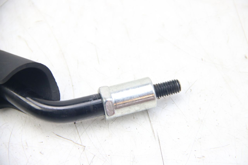 photo de RECHTER SPIEGEL PIAGGIO VESPA SPRINT 2T 50 (2014 - 2018) - Details der Befestigungspunkte