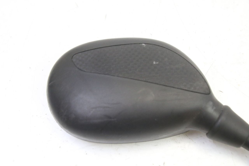 photo de SPIEGEL RECHTS PEUGEOT VIVACITY NEW 4T 50 (2008 - 2017) - Details der Befestigungspunkte