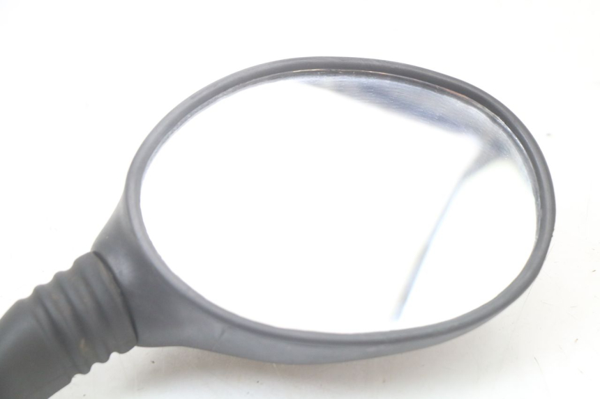 photo de RECHTER SPIEGEL YAMAHA YP MAJESTY 125 (2002 - 2006) - Zoom auf Gebrauchszustand