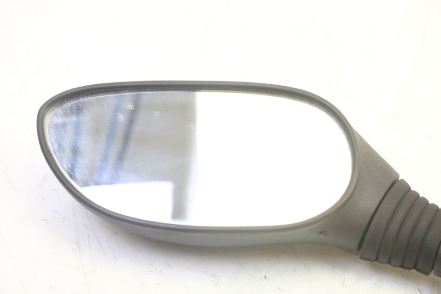 photo de SPIEGEL LINKS QUADRO 4 4D 350 (2015 - 2018) - Detailansicht des Bauteils