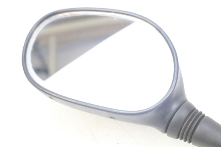 photo de LINKER SPIEGEL SUZUKI BURGMAN 125 (2007 - 2014) - Details der Befestigungspunkte