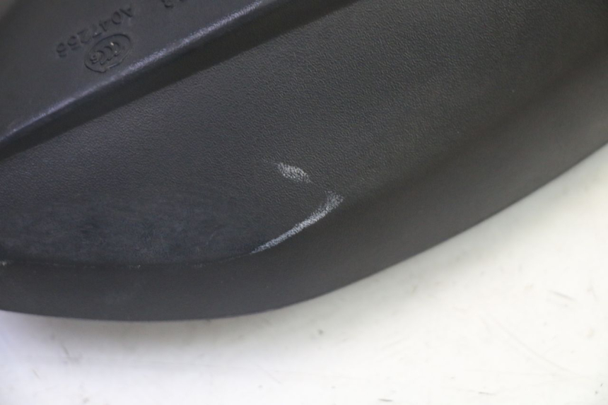 photo de LINKER SPIEGEL SYM CROX 4T 50 (2016 - 2023) - Details der Befestigungspunkte