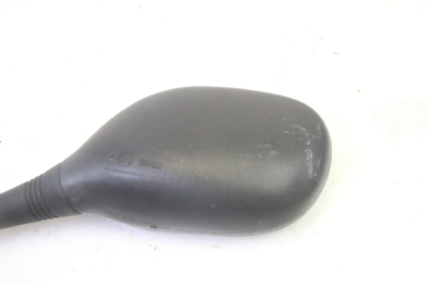 photo de SPIEGEL LINKS YAMAHA CYGNUS X INJECTION 125 (2007 - 2013) - Details der Befestigungspunkte