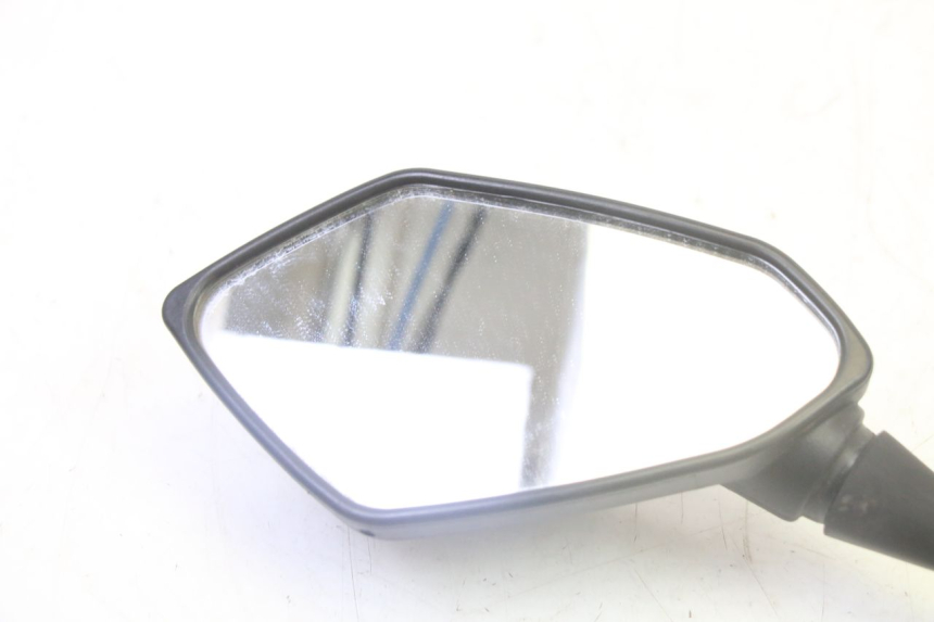 photo de SPIEGEL LINKS STAHO FH 50 (2018 - 2019) - Detailansicht des Bauteils