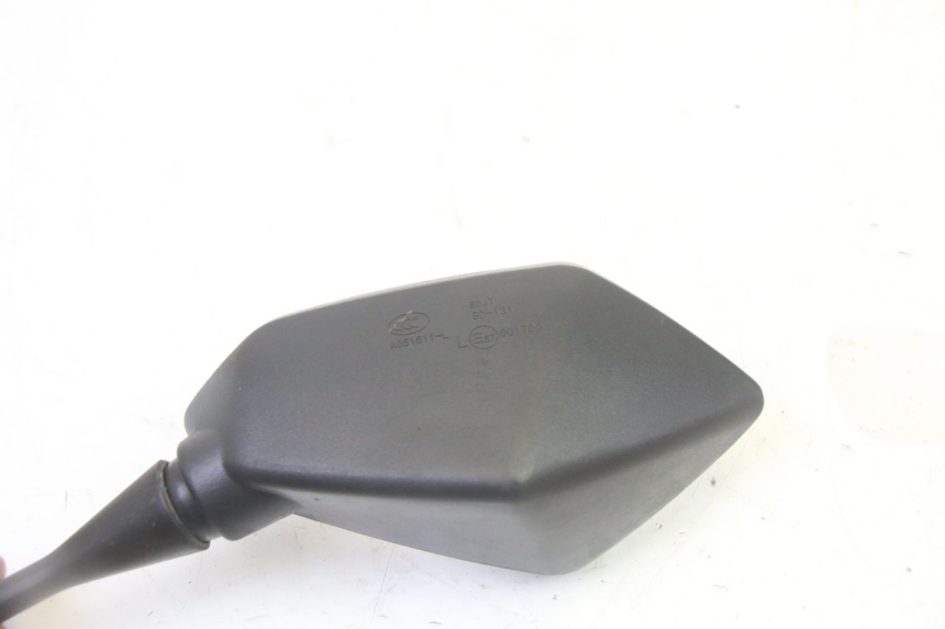 photo de SPIEGEL LINKS STAHO FH 50 (2018 - 2019) - Oberflächenzustand und Material