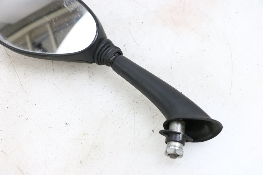 photo de SPIEGEL LINKS PIAGGIO FLY 4T 50 (2004 - 2010) - Details der Befestigungspunkte