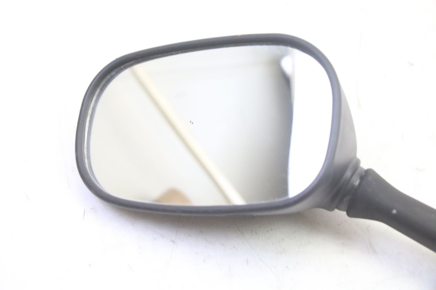 photo de SPIEGEL LINKS YAMAHA FZ6 FAZER S2 600 (2007 - 2011) - Detailansicht des Bauteils