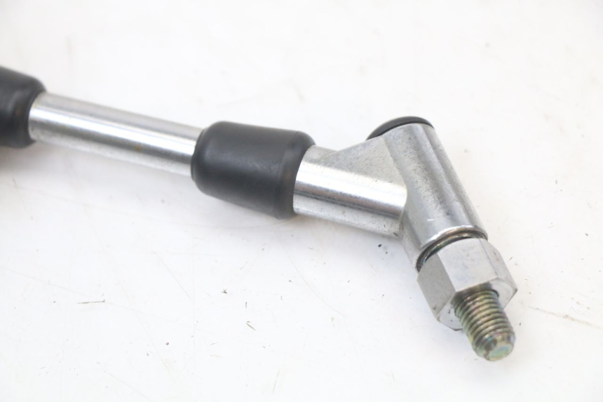 photo de SPIEGEL LINKS SUZUKI GZ MARAUDER 125 (1998 - 2004) - Zoom auf Gebrauchszustand