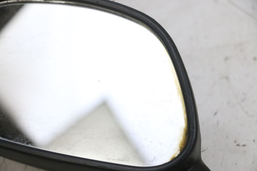 photo de LINKER SPIEGEL PEUGEOT KISBEE 4T 50 (2010 - 2017) - Zoom auf Gebrauchszustand