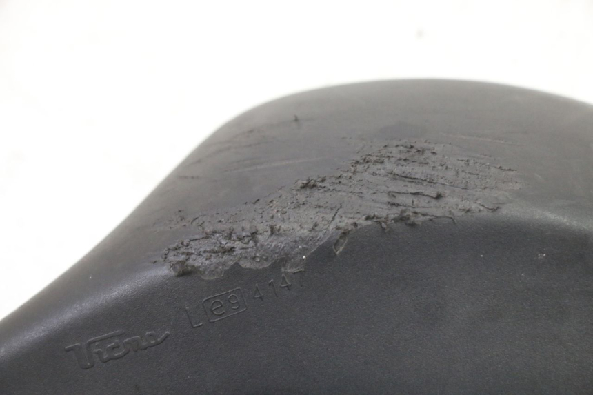 photo de SPIEGEL LINKS PIAGGIO NRG POWER PUREJET 50 (2018 - 2021) - Oberflächenzustand und Material