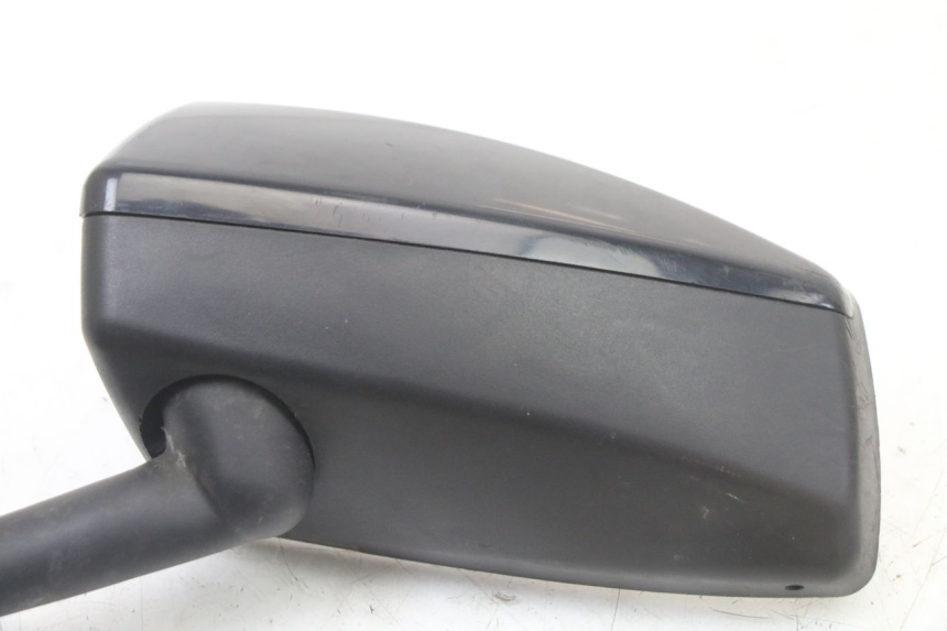 photo de SPIEGEL LINKS PEUGEOT SATELIS COMPRESSOR K15 125 (2006 - 2009) - Details der Befestigungspunkte