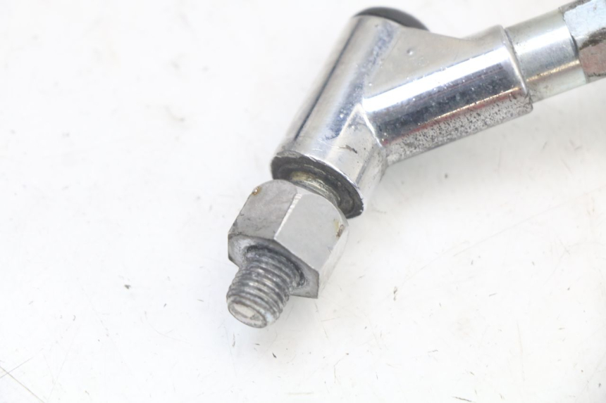 photo de SPIEGEL LINKS PIAGGIO BEVERLY 125 (1998 - 2005) - Details der Befestigungspunkte