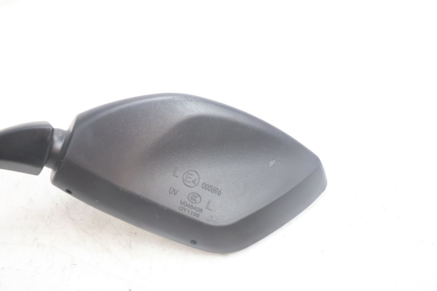 photo de SPIEGEL LINKS JM MOTORS R-MAX TECH 50 (2024 - 2026) - Details der Befestigungspunkte