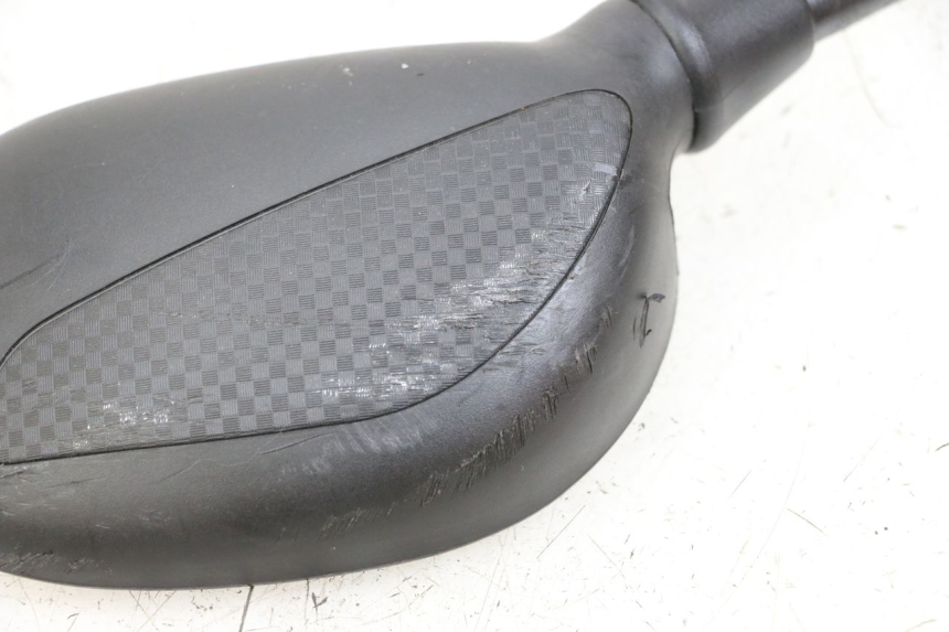 photo de SPIEGEL LINKS PEUGEOT SPEEDFIGHT 4 2T 50 (2015 - 2019) - Zoom auf Gebrauchszustand