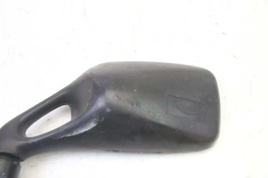 photo de SPIEGEL LINKS TRIUMPH SPRINT 900 (1995 - 1998) - Oberflächenzustand und Material