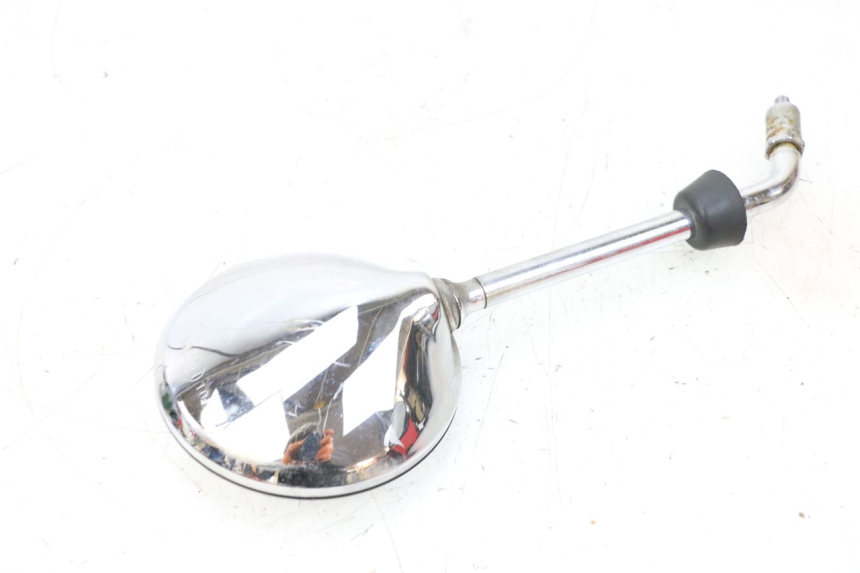 photo de LINKER SPIEGEL PIAGGIO VESPA GTS SUPER IE 125 (2009 - 2016) - Details der Befestigungspunkte