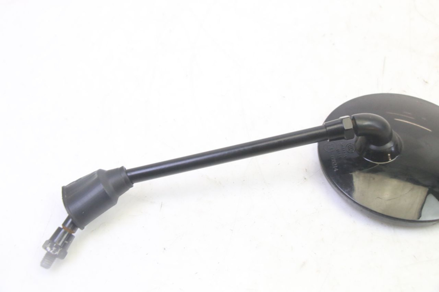 photo de SPIEGEL LINKS GTS VICI 4T 50 (2020 - 2025) - Oberflächenzustand und Material