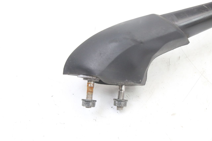 photo de SPIEGEL LINKS YAMAHA FZS FAZER 600 (2001 - 2003) - Details der Befestigungspunkte