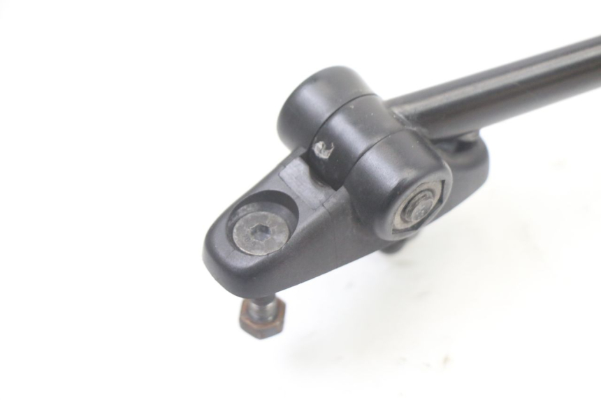 photo de SPIEGEL LINKS YAMAHA TZR 50 (2008 - 2016) - Details der Befestigungspunkte