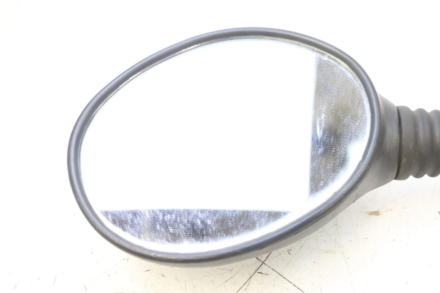 photo de SPIEGEL LINKS YAMAHA YP MAJESTY 125 (1998 - 2001) - Detailansicht des Bauteils