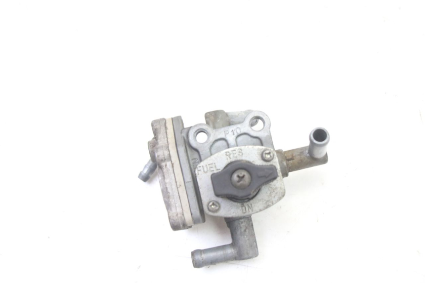 photo de BENZINHAHN SUZUKI GS GSE 500 (2001 - 2003) - Alternative Perspektive