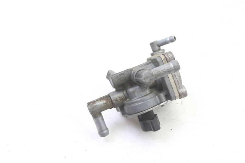 photo de BENZINHAHN SUZUKI GS GSE 500 (2001 - 2003) - Geprüftes Gebrauchtteil