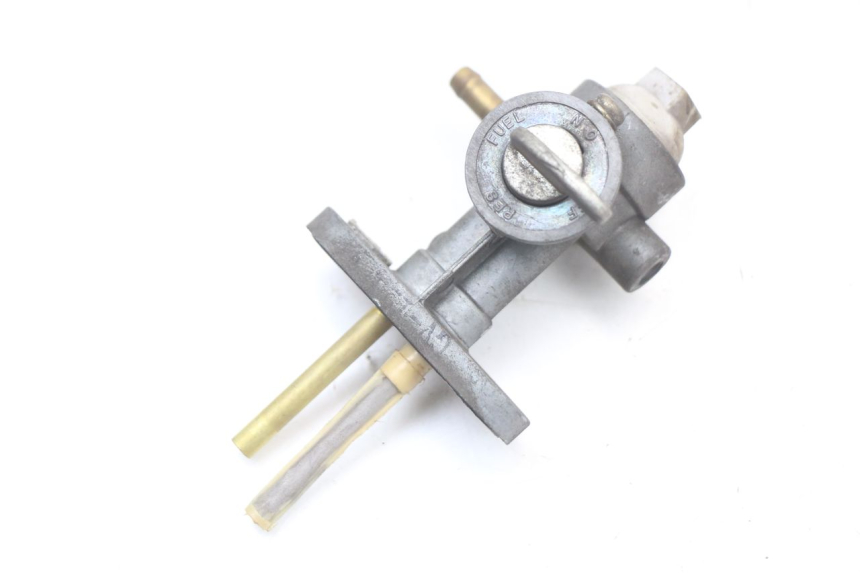 photo de TANKHAHN HYOSUNG GV AQUILA 125 (2000 - 2009) - Zoom auf Gebrauchszustand