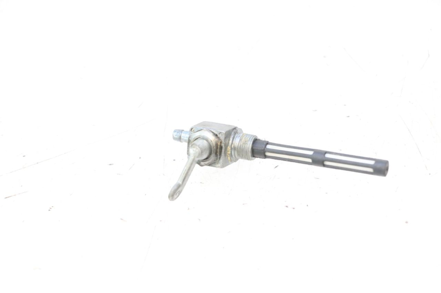 photo de BENZINHAHN PEUGEOT LUDIX BLASTER 50 (2006 - 2014) - Technische Nahaufnahme