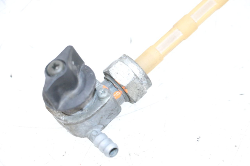 photo de BENZINHAHN HONDA NSR R 125 (1994 - 2003) - Oberflächenzustand und Material